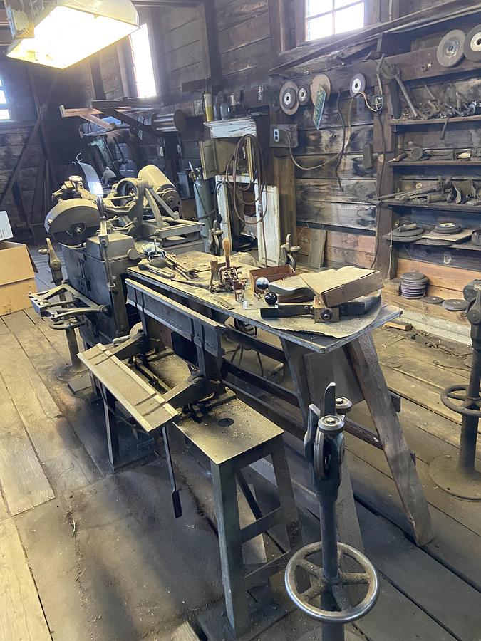 Used Armstrong #2 LH Bandsaw Sharpener