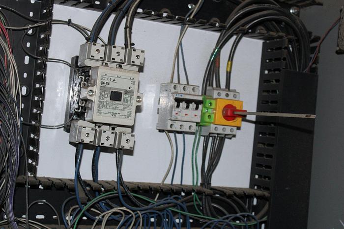 Used Winston Tilthoist System