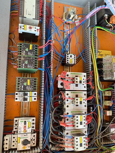 Used CHALLENGER Low Speed Grinder – 60 HP