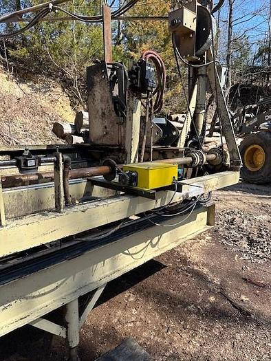 Used 2005 Hurdle Light Heavyweight 2 HB Sawmill with Log Deck And Meadows B Edger