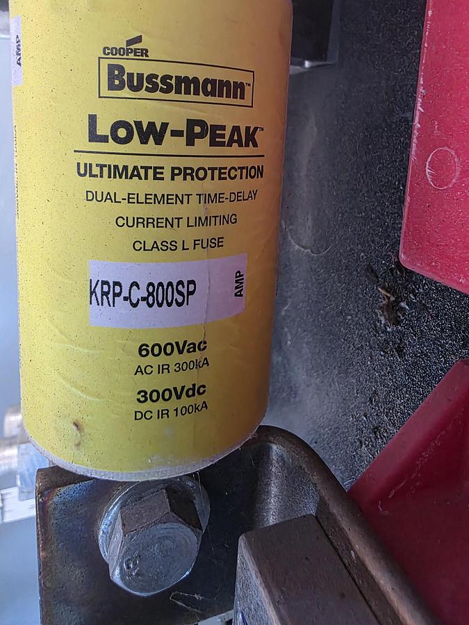 Used Square D 800 amp Main Disonnect