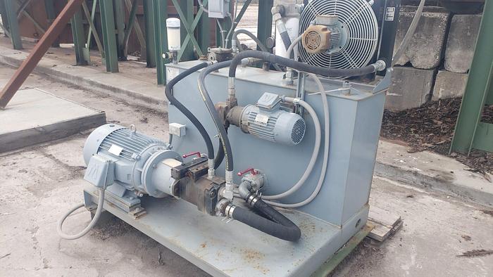 Used Debarking / Log Merchandizing Line