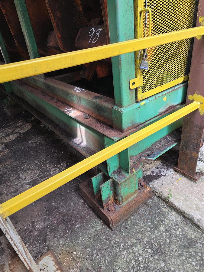 Used 2018 COMACT Wave Feeder 20' capacity