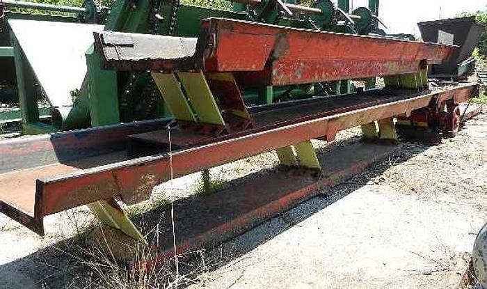 Used MELLOTT 30′ VIBRATING CONVEYOR