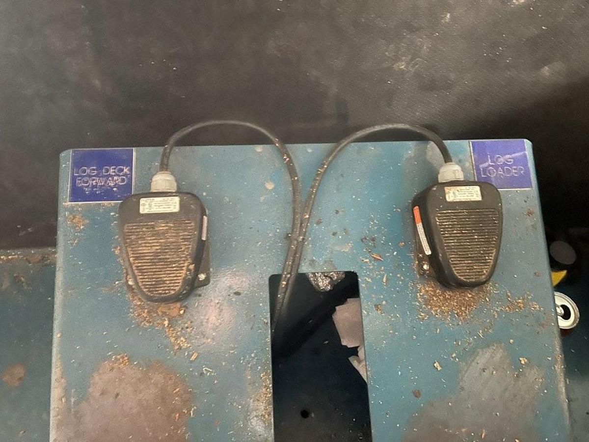 Used Baker Model BSCR-O circle trim scragg mill, 102 in