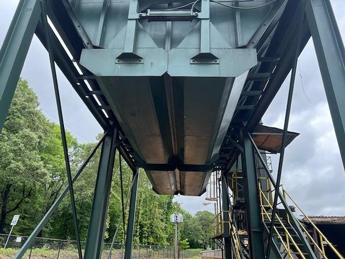 Used 45 Unit Chip Bin with Elavator feed