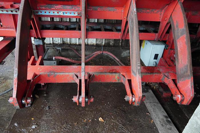 Used MELLOTT 32' Log Trough