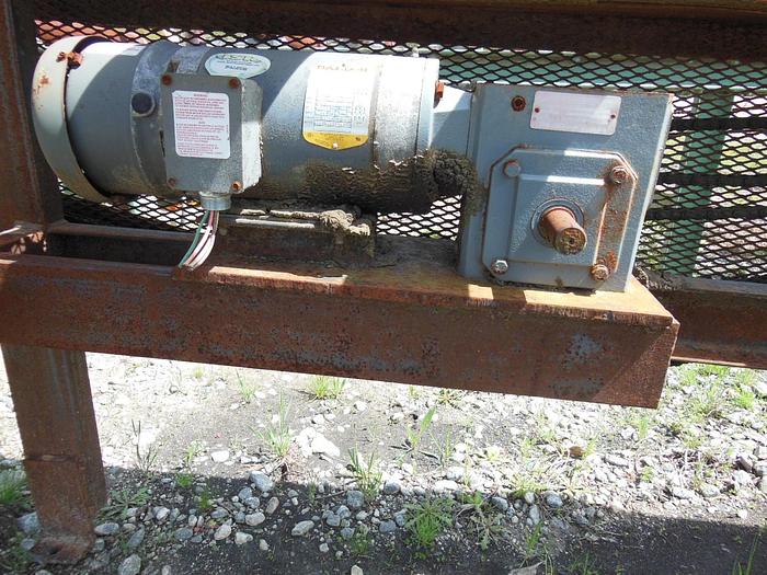 Used 29″ X 13′ ROLL CASE - Pending