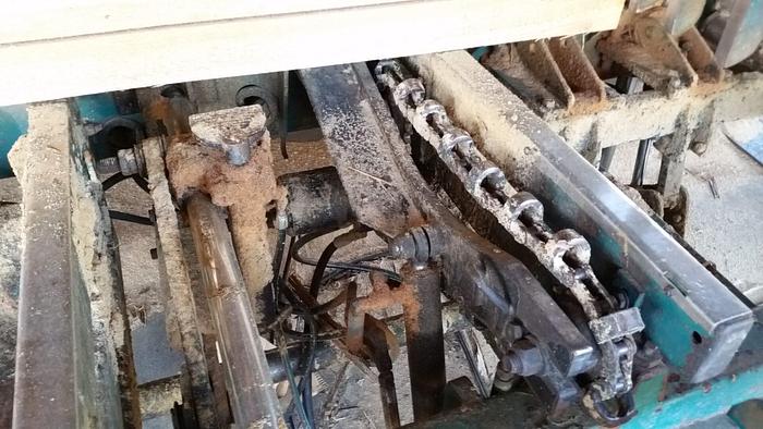 Used WOODMIZER LT300 Sawmill