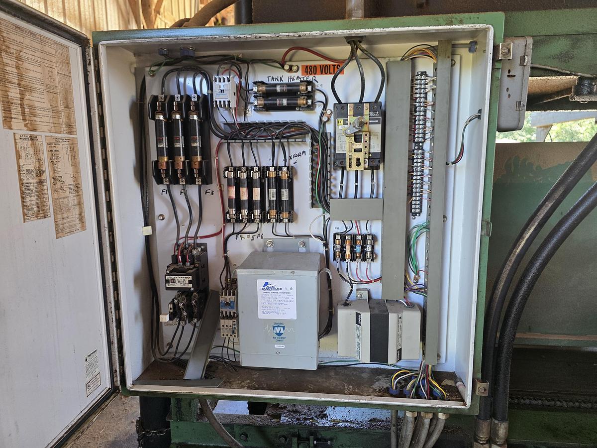 Used VIKING Champion II Pallet Assembly Machine