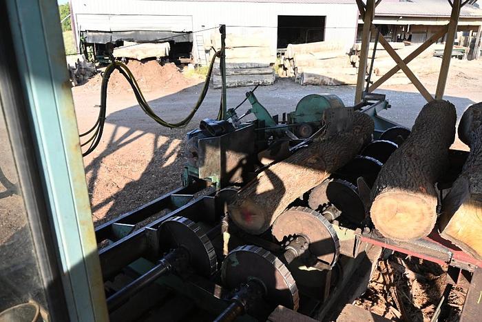 Used HMC Slant Track Rosserhead Debarker