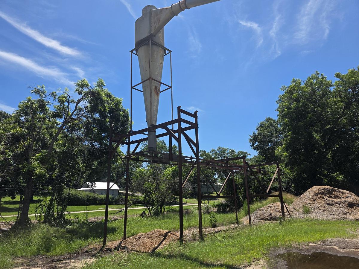 Used Overhead Loading System