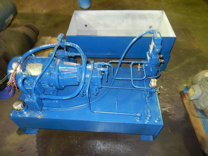 Used HANCHETT 98″ Mag Bar Knife Grinder