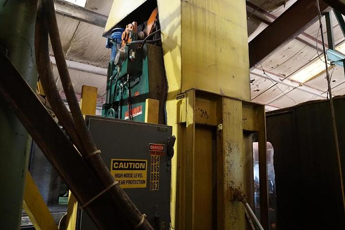 Used 7' McDonough RH Air Strain Band Headrig