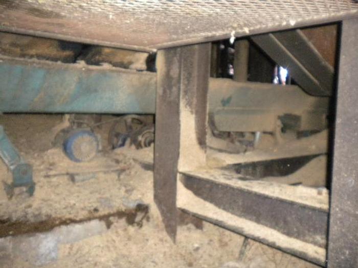 Used 30′ Rex Carrier Vibrating Conveyor