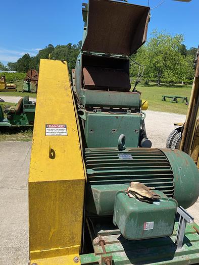 Used BRUKS 1212CS Drum Chipper