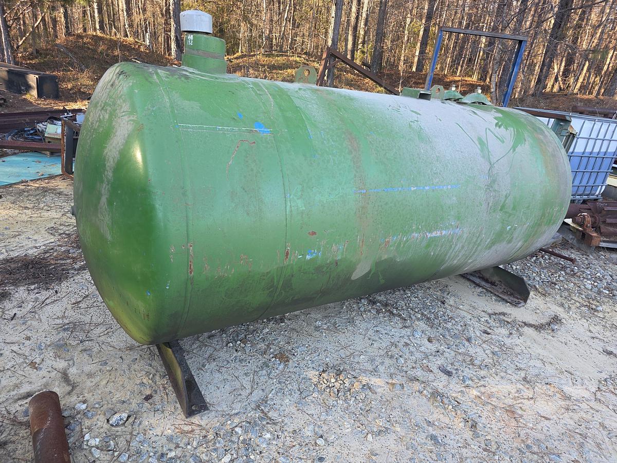 Used Reserve Air Tank - 880 gallon