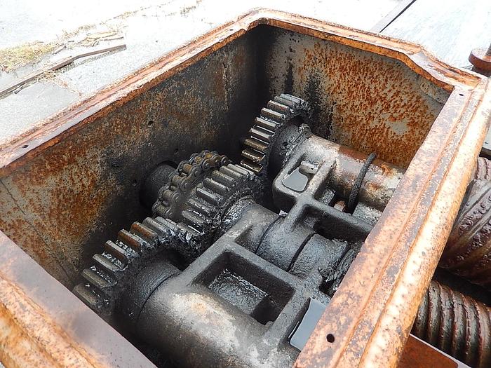 Used Newman M55 Planer Feed Table