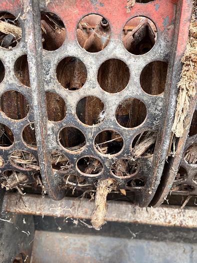 Used CHALLENGER Low Speed Grinder – 60 HP