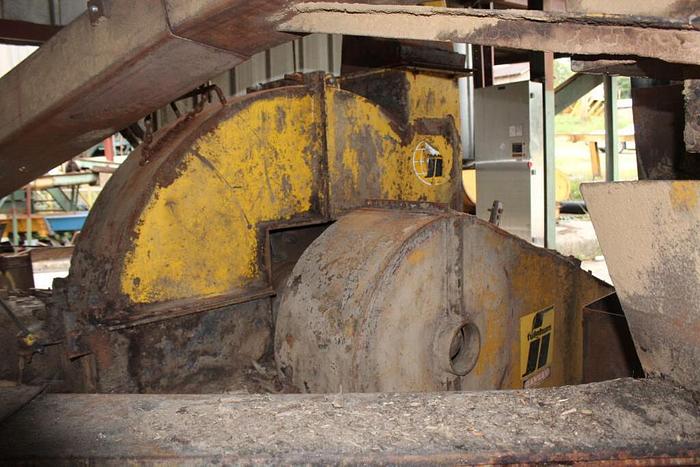 Used FULGHUM 60″ Chipper – 6 knife