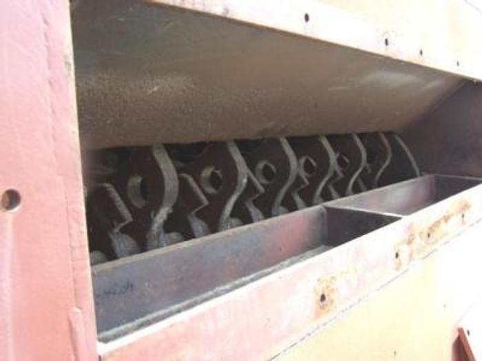 Used WSM (West Salem) Horizontal Pallet Hog