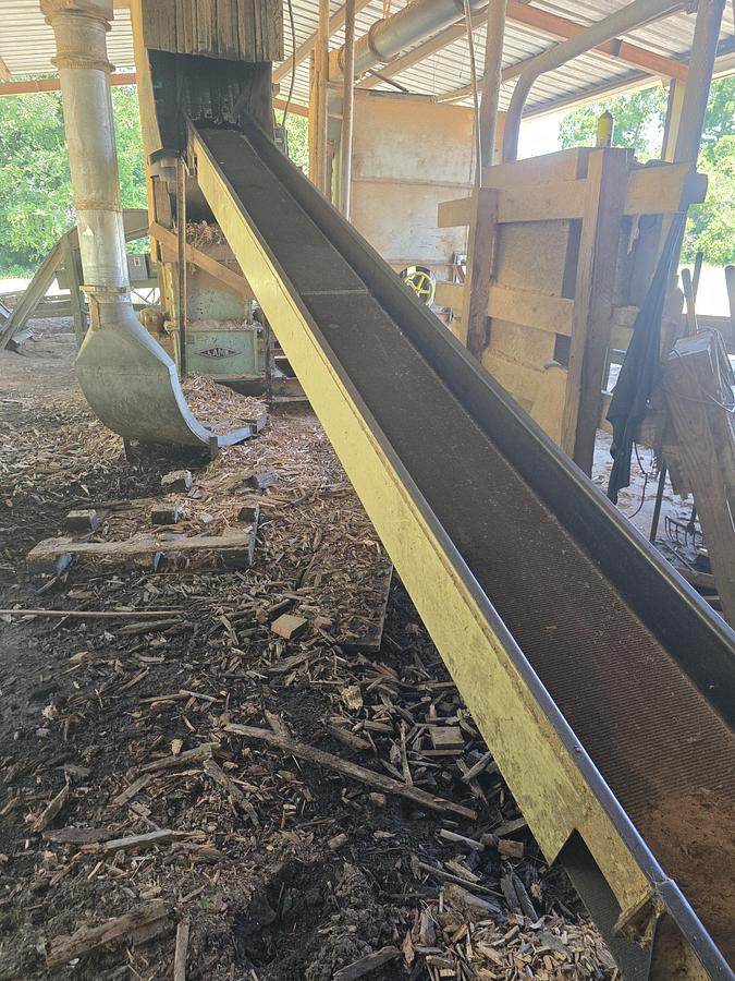 Used Waste Belt 15" Wide x 60' long (partially inclined)