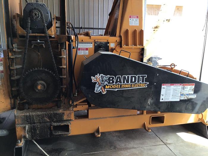 Used Bandit Electric Chipper