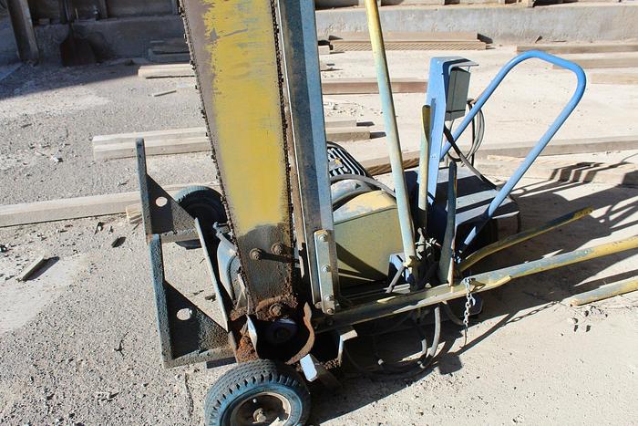 Used L-M Portable Electric Package Saw