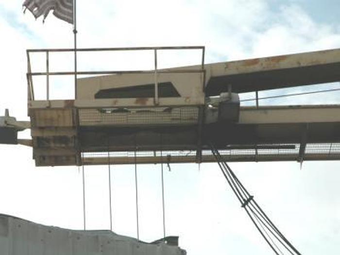 Used FUGHUM 75′ Radius Log Crane