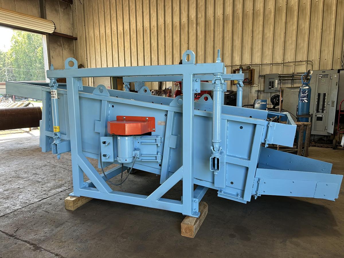 Used BM&M 4 x 10 Chip Screen