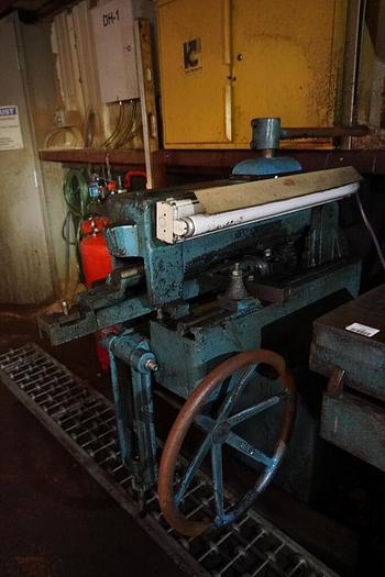 Used ARMSTRONG #4 Bandsaw Stretcher Roll