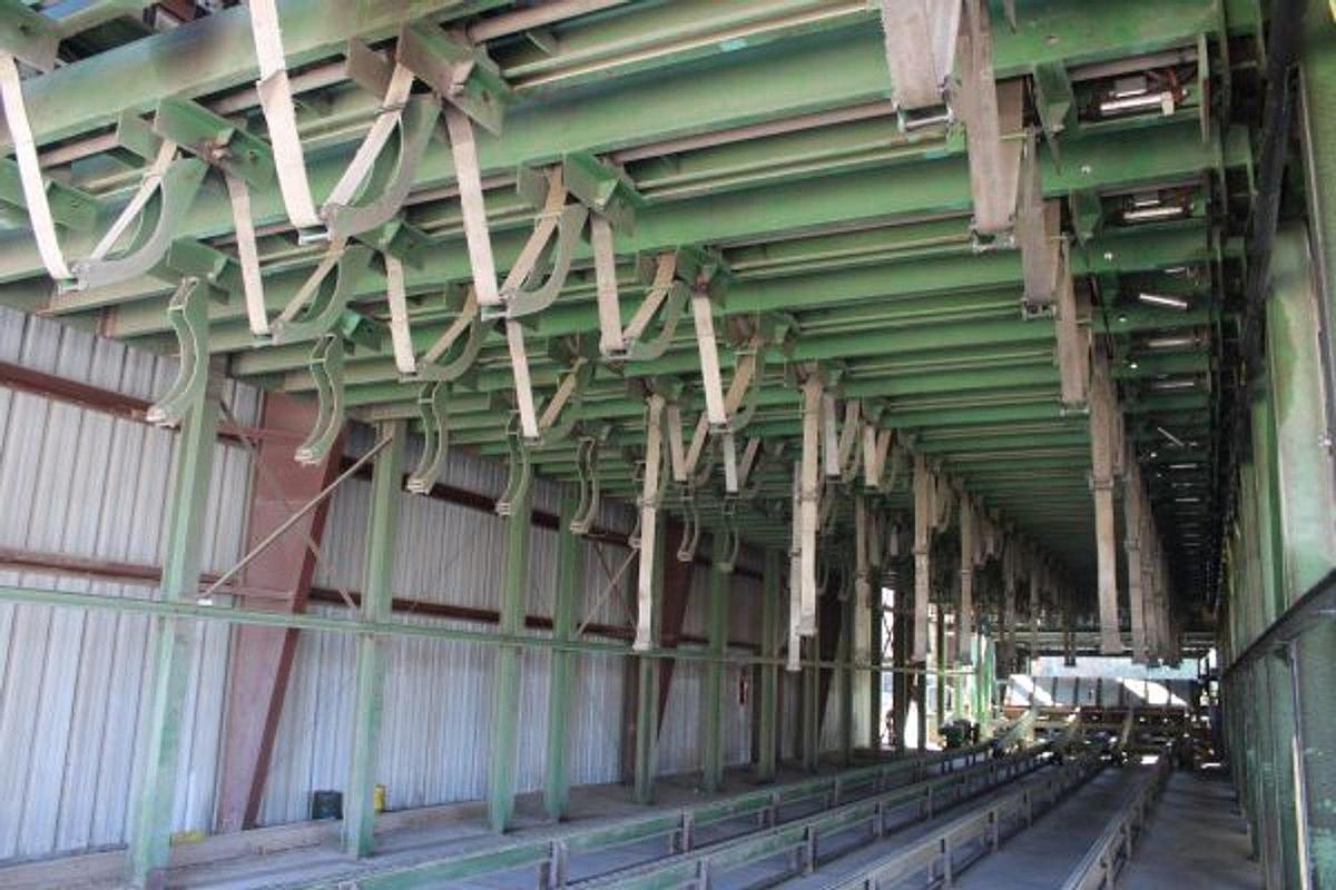 Used Irv-Moore 28 Bay Sling Sorter