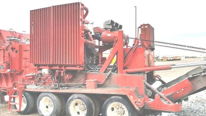 Used MORBARK 7600 Portable Horizontal Grinder