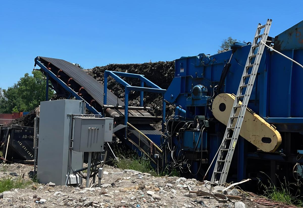 Used WEST SALEM Stationary Pallet Grinding System