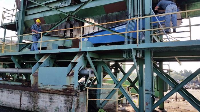 Used ACROWOOD 6 x 12 High Volume Screen