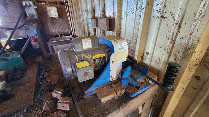 Used BREWCO B1600 Grade Resaw System