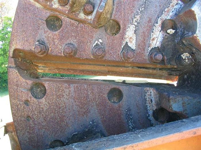 Used FULGHUM 84" Chipper