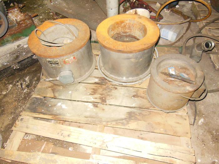 Used WAAGE Babbit Pot