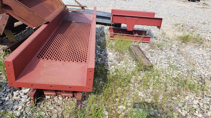 Used MELLOTT 33′ Vibrating Conveyor