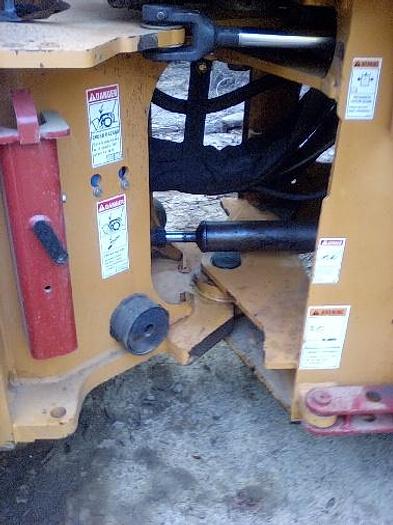 Used 2013 Case 521F XT