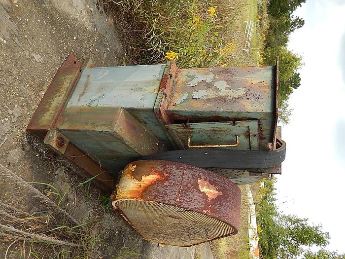 Used BUSH 48" Re-Chipper