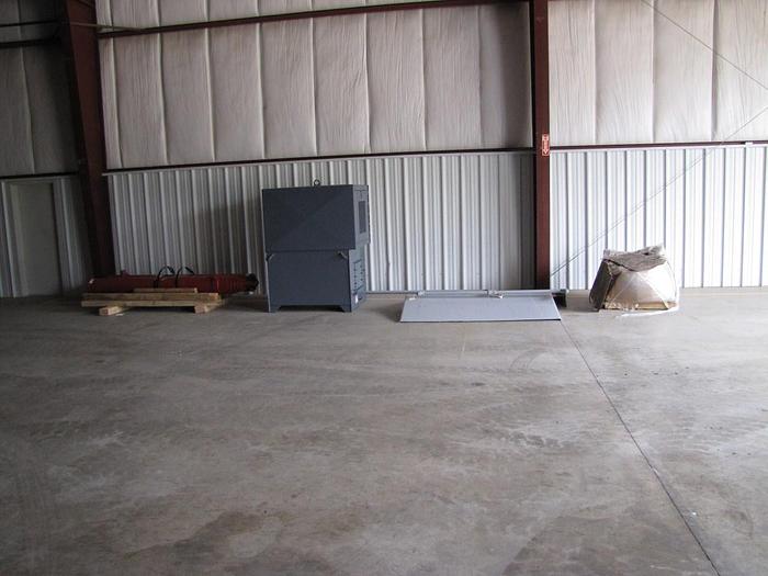 Used 2009 Peerless Truck and Trailer Dumper