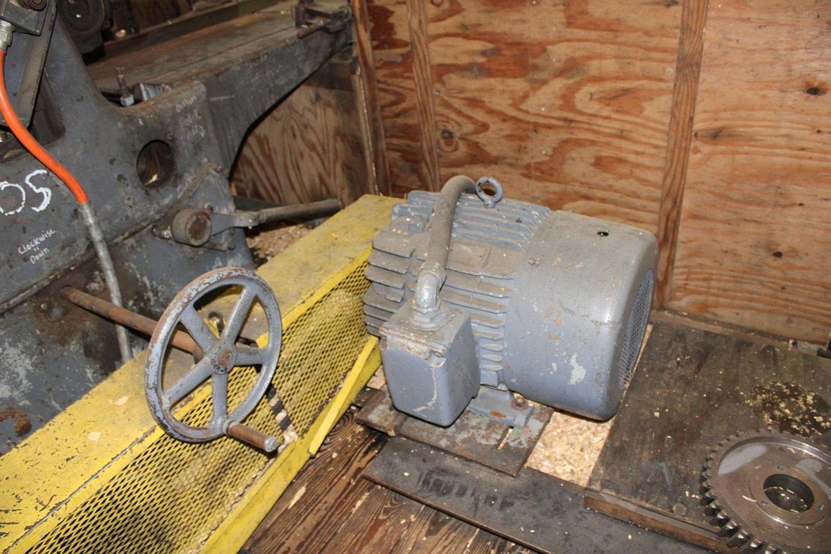 Used Yates American A62 Planer - 12 knife