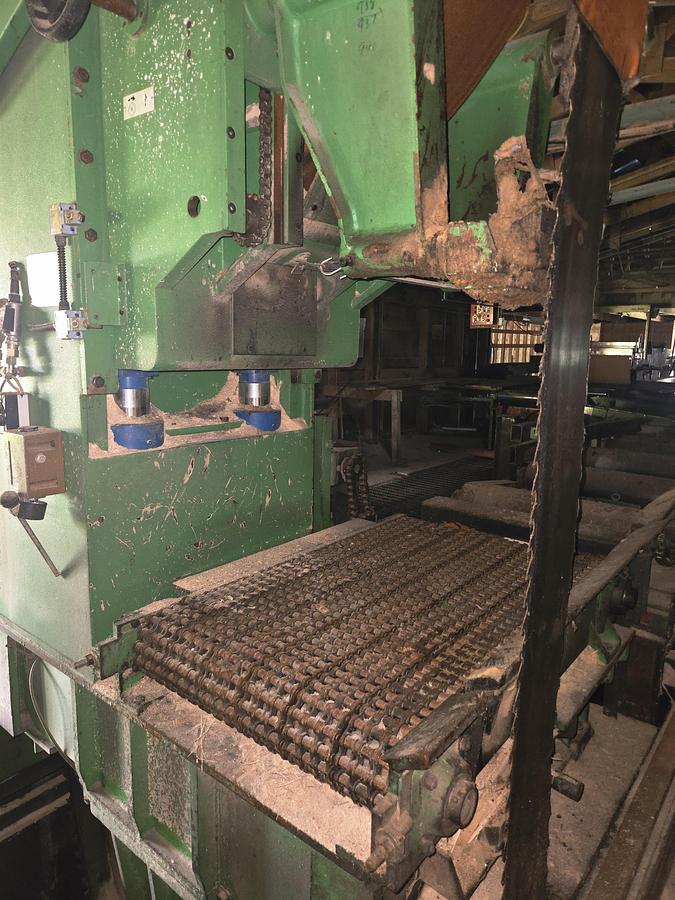 Used HMC SF 7-1600 Band Saw Head Rig