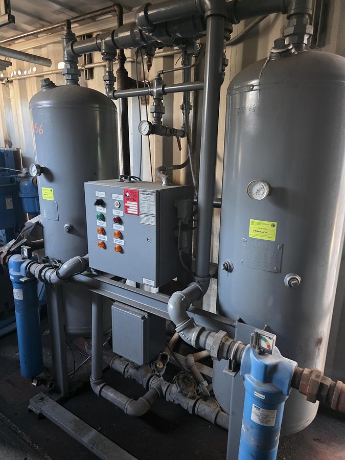 Used Dual Tower Desiccant Air Dryer, 470 scm