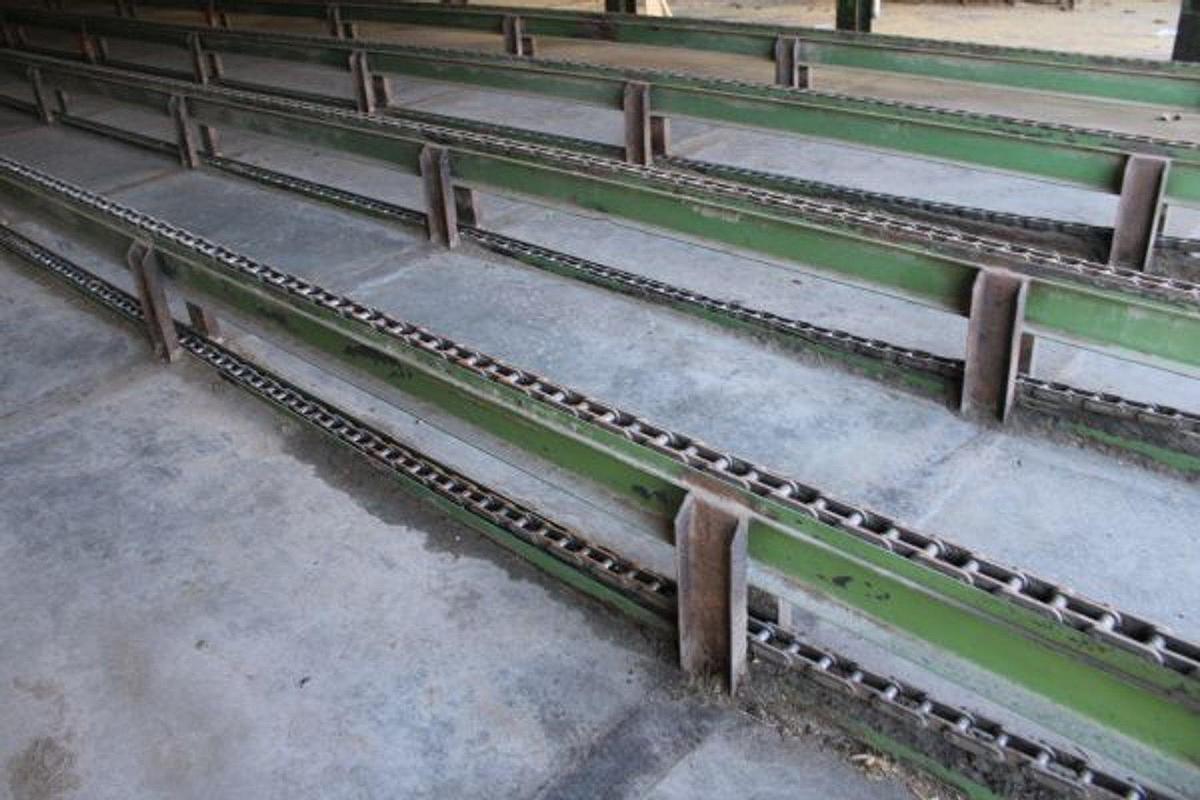 Used Irv-Moore 28 Bay Sling Sorter