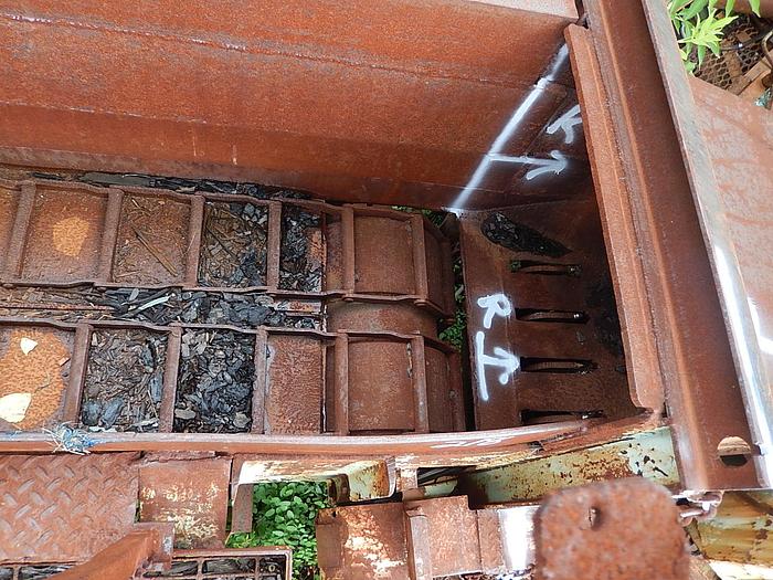 Used 30′ Dual Ladder Chain Type Log Conveyor