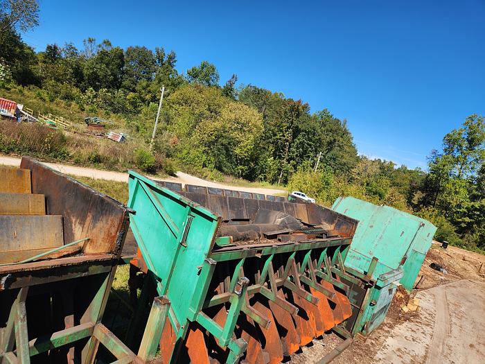 Used 2018 Comact Wave Feeder