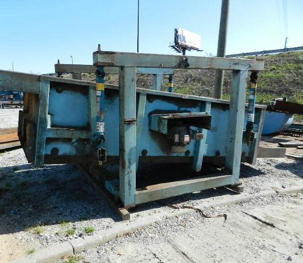 Used BM&M 5′ x 10′ Screen