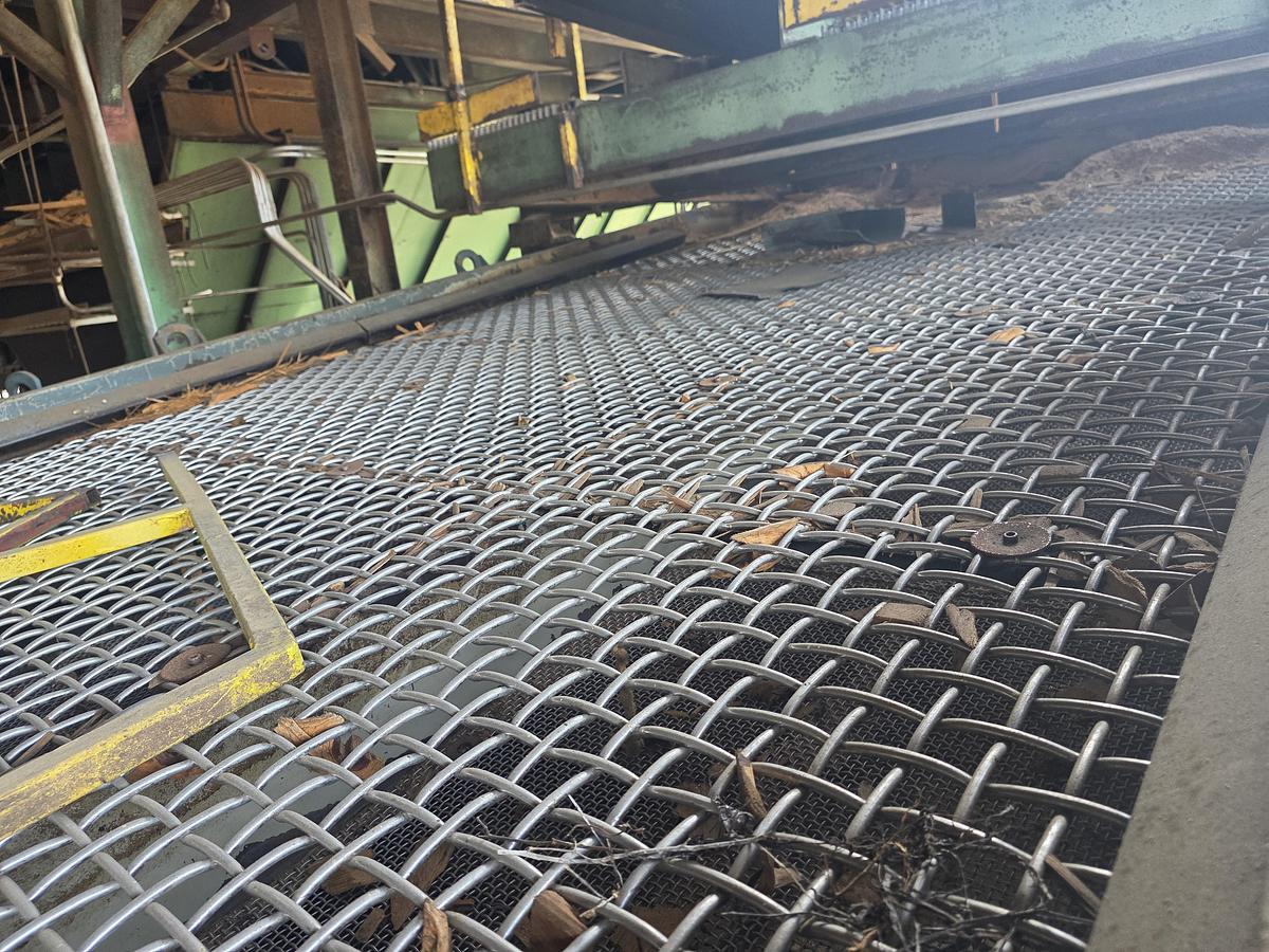 Used BM&M Counterflow Chop Screen